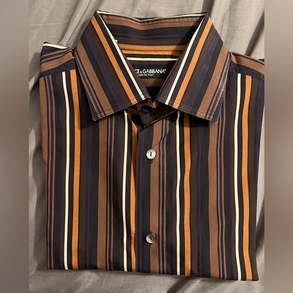 Dolce & Gabbana men’s shirt- new w. o. tag